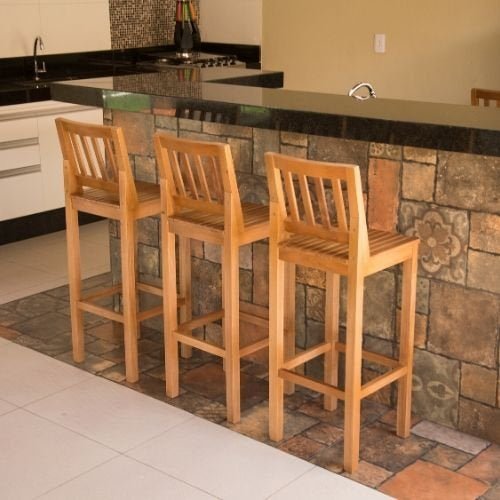 Ferramentas Essenciais para Marcenaria DIY