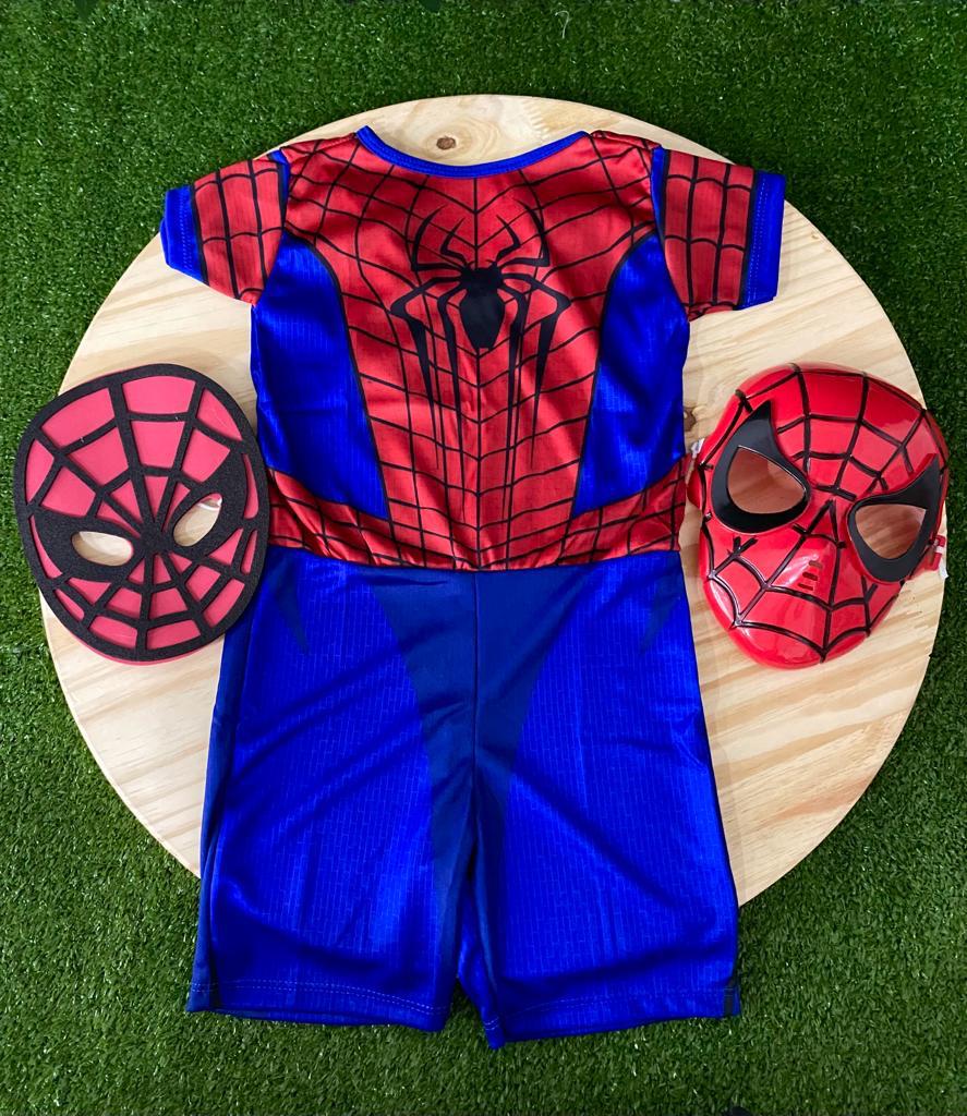 Comparativo: Tinta Relevo vs. Caneta Permanente para Detalhes de Teia