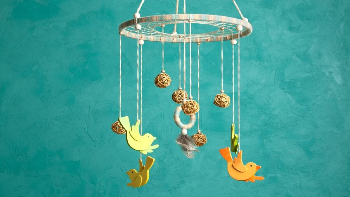 Ideias Criativas de Enfeites para o Seu Móbile de Berço Artesanal