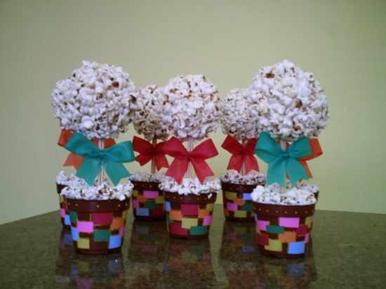 Passo a Passo: Crie um Arranjo Floral Clássico para Jantares Formais