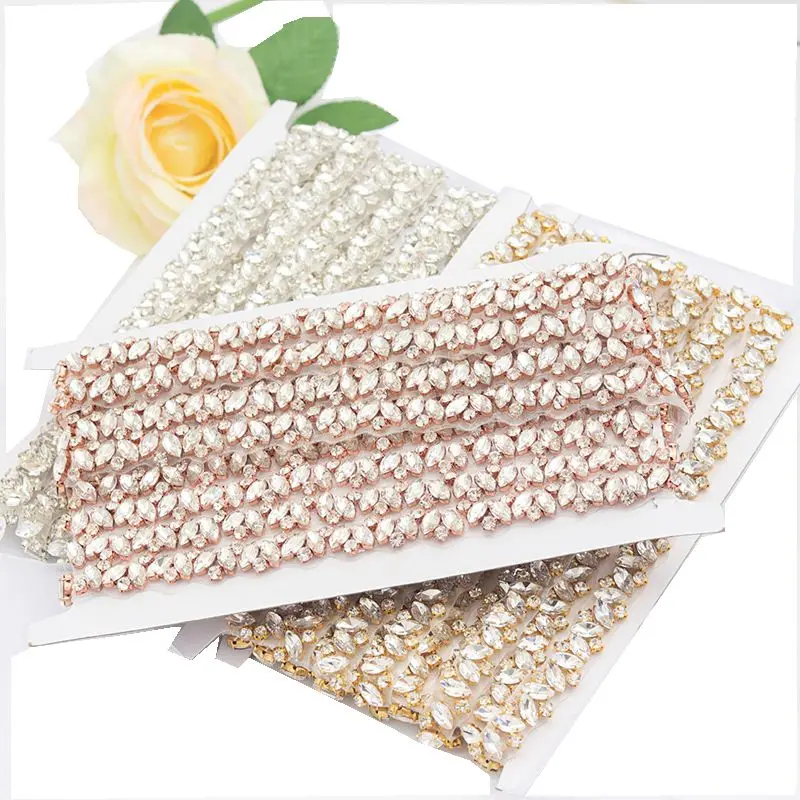 Materiais alternativos para cintos de strass