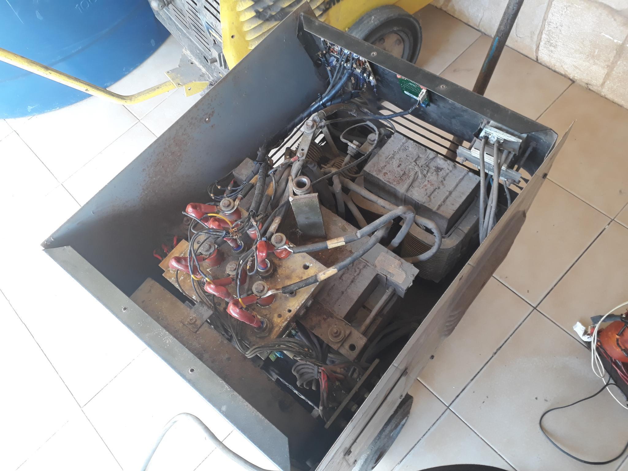 Testando a amperagem do seu ferro de solda caseiro