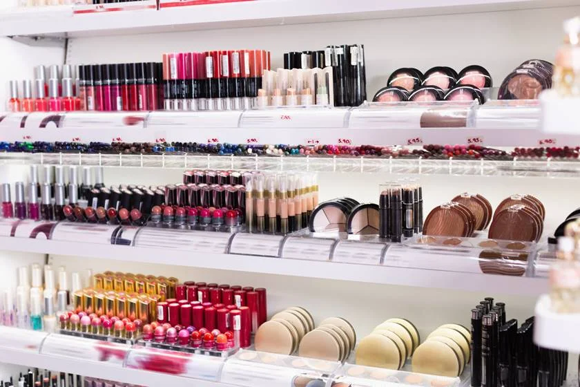 Guia Completo: Como se Tornar um Testador de Maquiagem Profissional