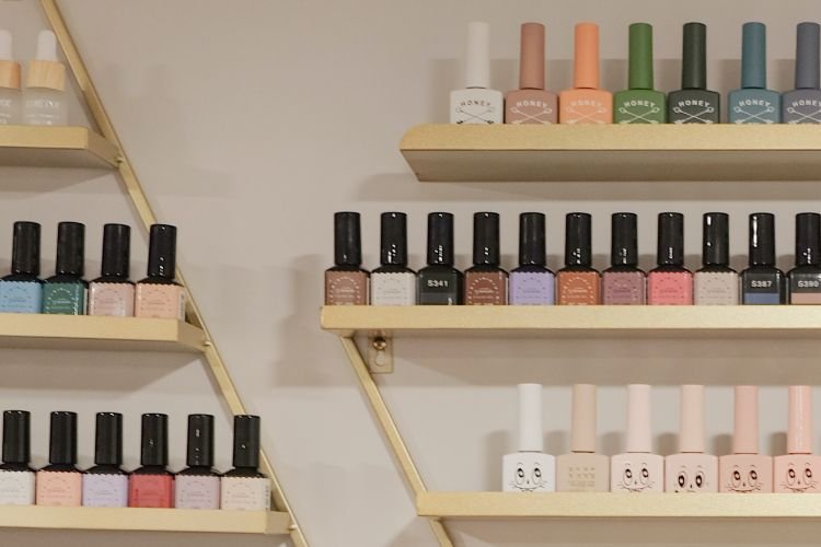 como guardar esmaltes