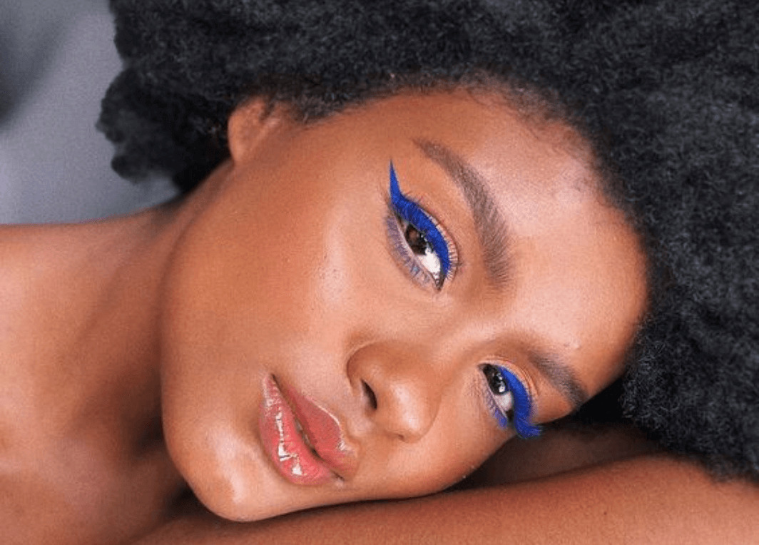 Tutoriais de Maquiagem para Olhos e Lábios em Pele Morena