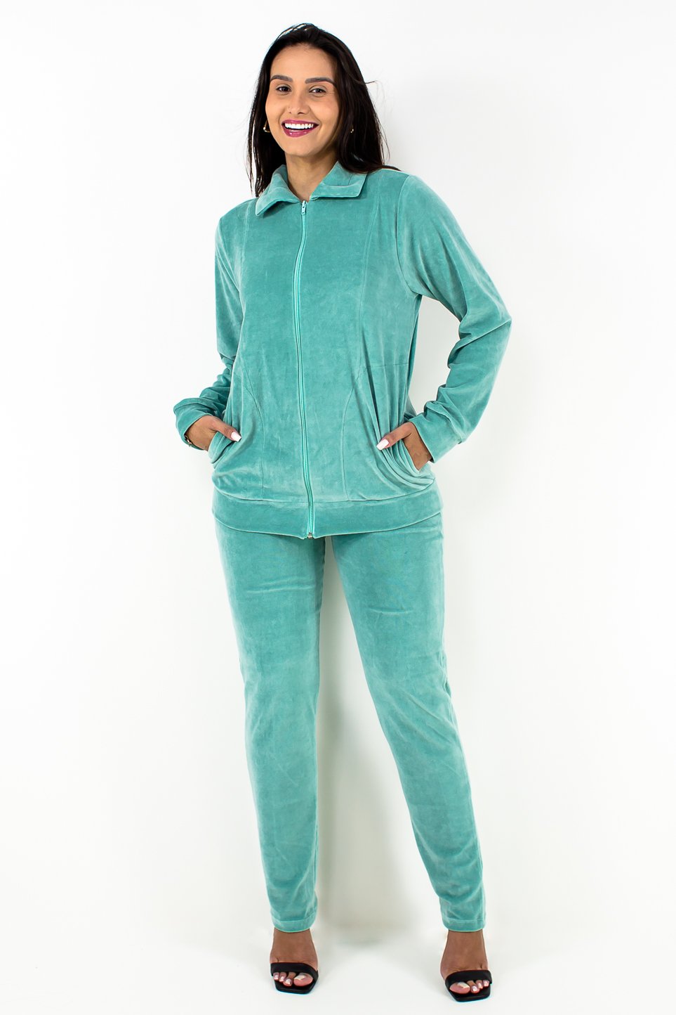 conjunto plush feminino vs conjunto de moletom