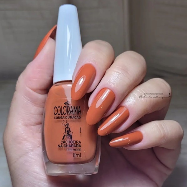 Luxo Silencioso nas Unhas: A Tendência Soap Nails para 2026