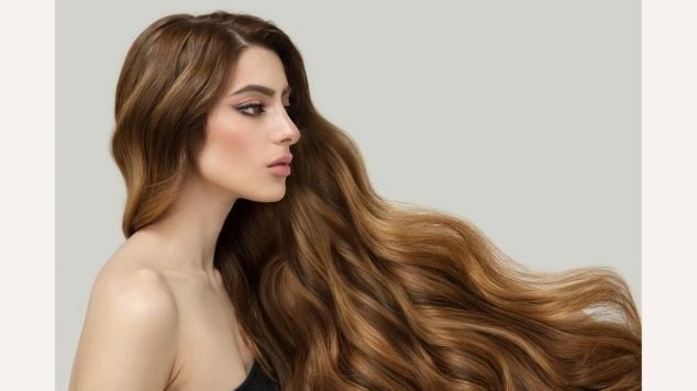 Guia Completo: Como Conseguir o Loiro Mel Perfeito em Casa