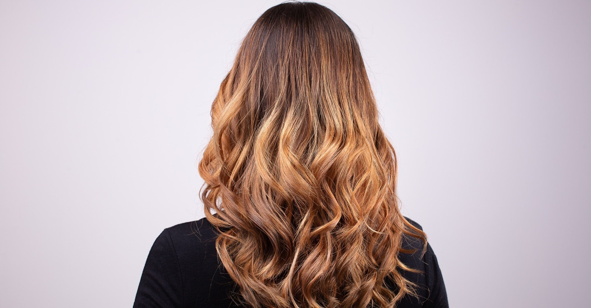 Loiro Mel Dourado vs. Mel Tabaco: Qual a Melhor Opção para Você?