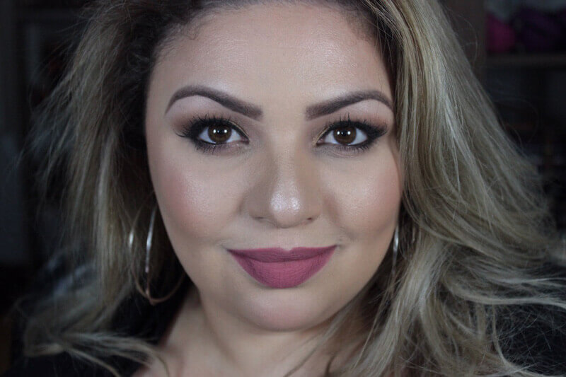 Como escolher o batom ideal para cada ocasião