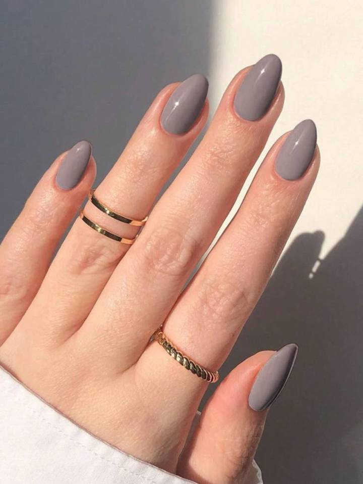 cores de unhas que transmitem modernidade