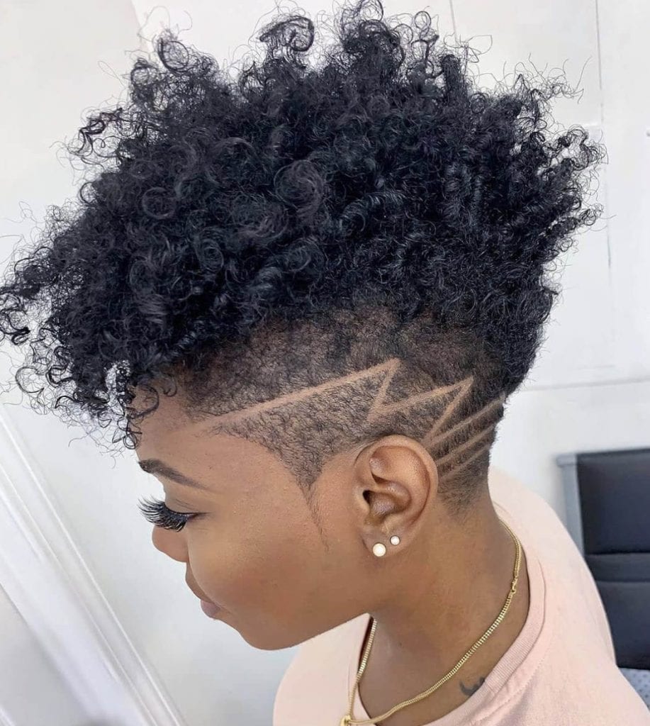 corte de cabelo black feminino para rosto redondo