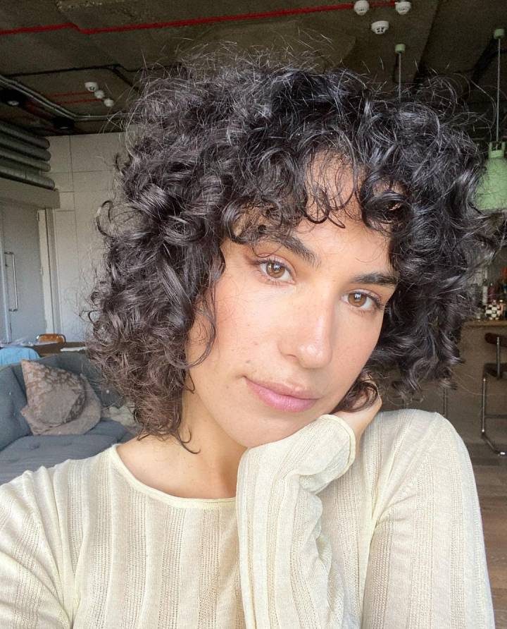 corte repicado cacheado curto