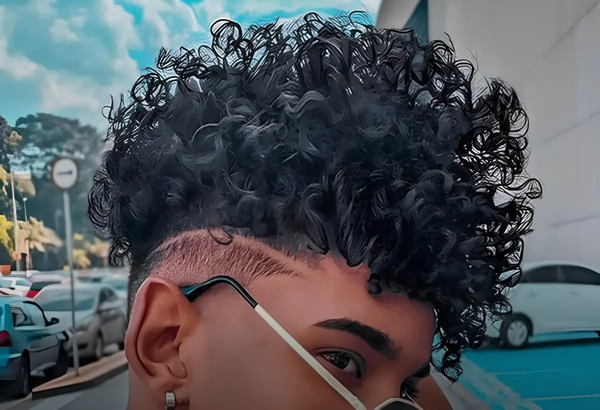 corte em camadas vs corte arredondado para cabelo cacheado infantil