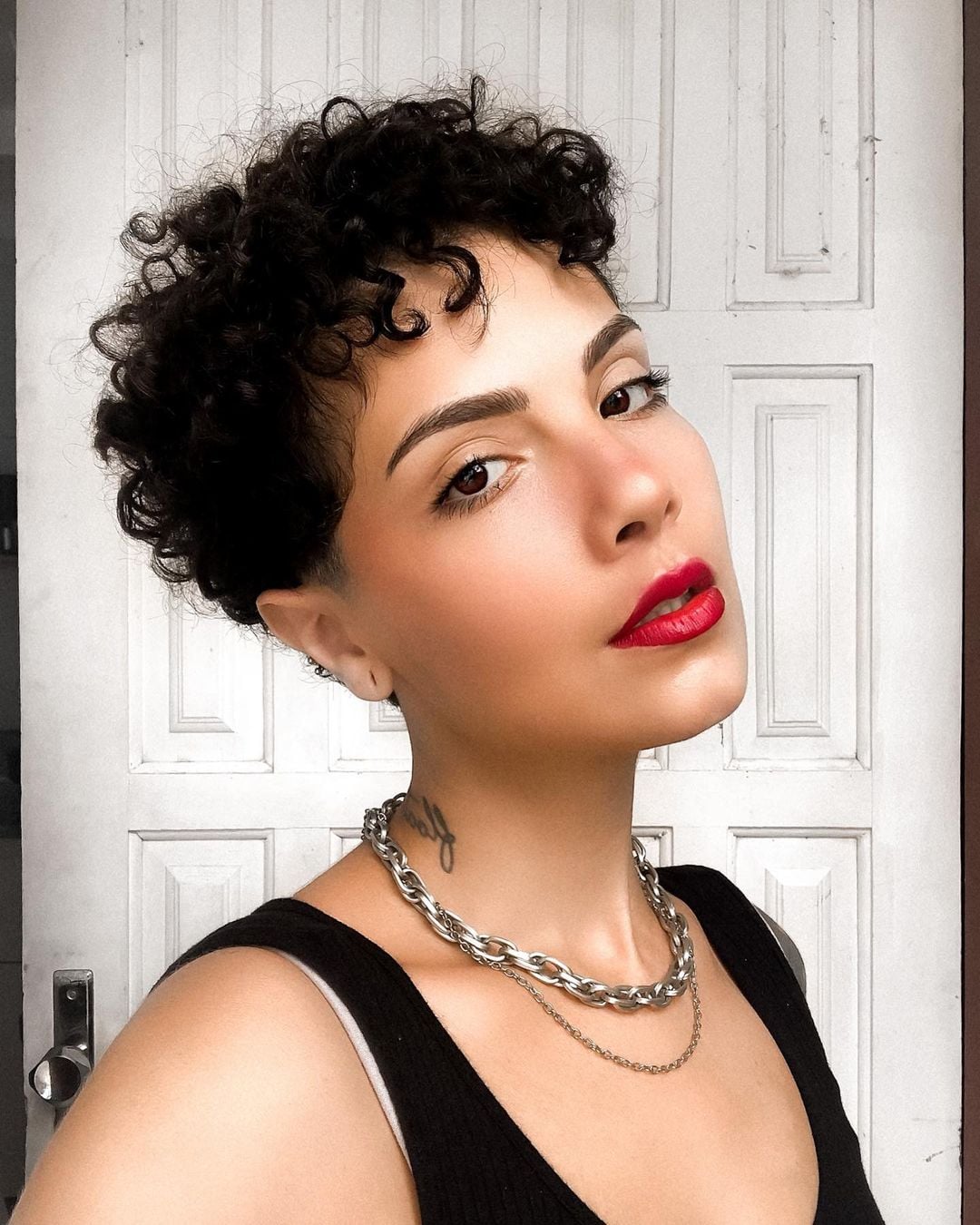 inspiração corte feminino curto cacheado