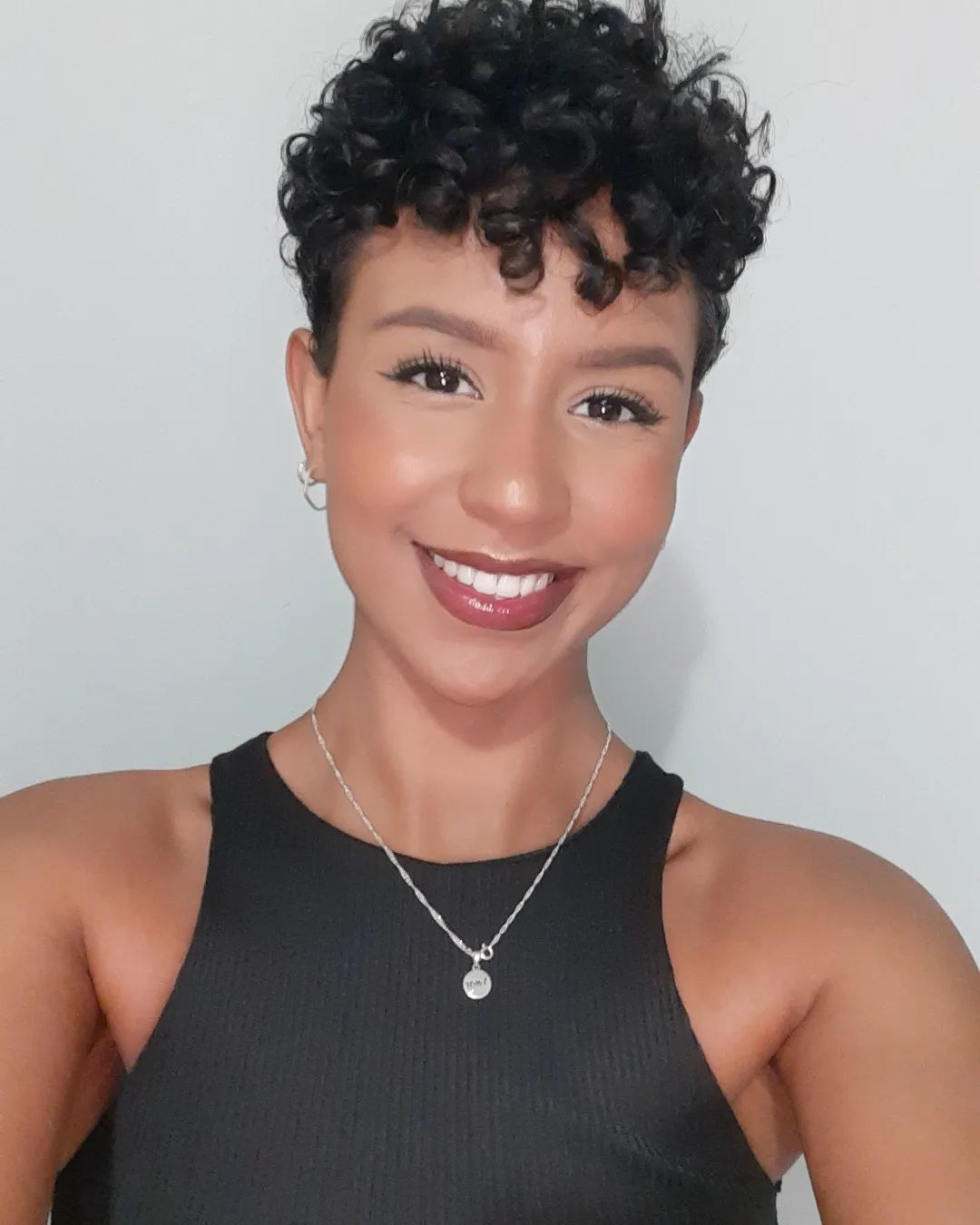 erros comuns ao cortar cabelo cacheado curto