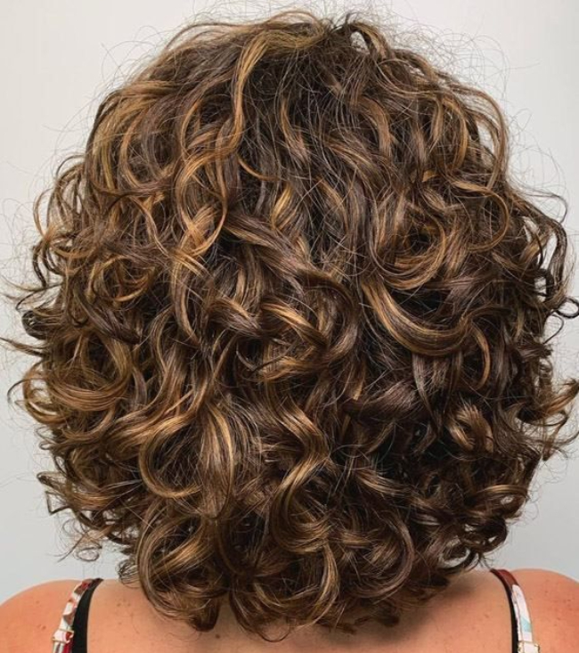 cortes de cabelo feminino 50 anos que rejuvenescem