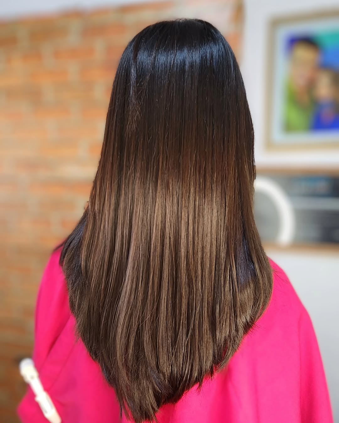Como escolher a franja ideal para seu formato de rosto e cabelo liso