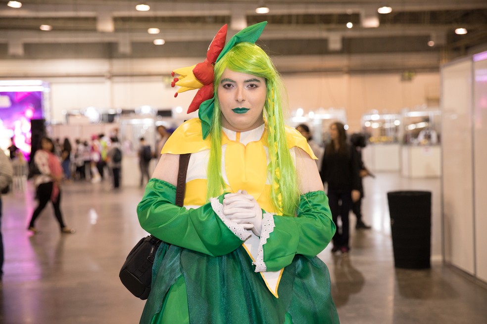 cosplay feminino de Anya Forger passo a passo