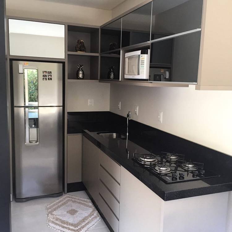 erros comuns ao instalar armário superior cozinha