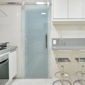 ideias de cozinha com porta de vidro