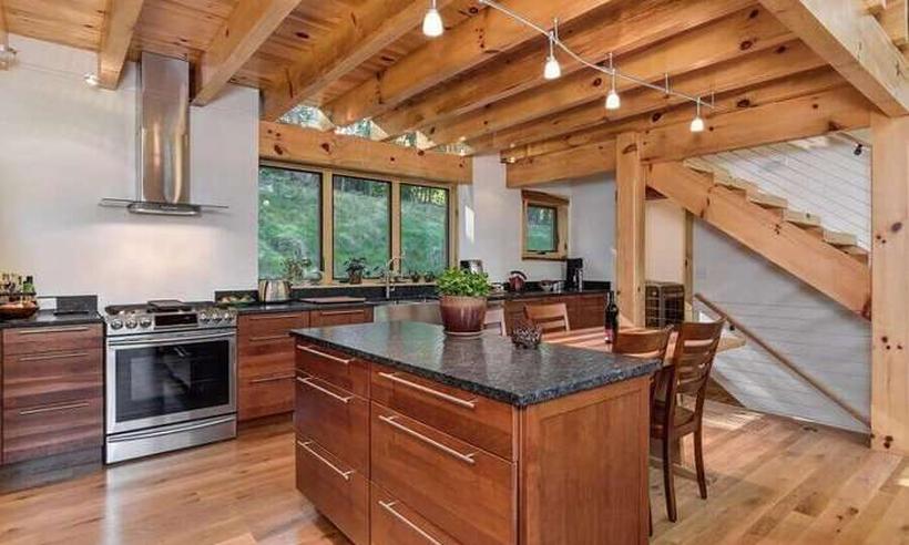 como usar madeira em cozinha farmhouse