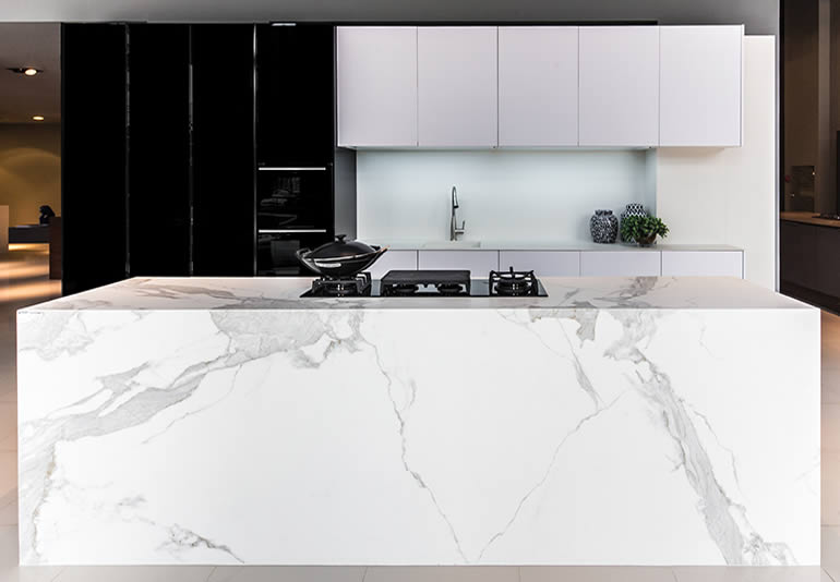 Silestone ou Quartzo Stone: Entenda as Diferenças e Escolha o Ideal para Seu Projeto