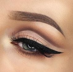 Cut Crease Colorido: 5 Ideias Criativas para Arrasar