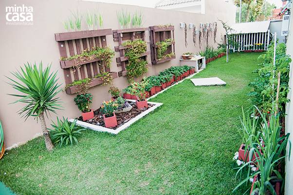 decoracao com blocos de concreto no jardim