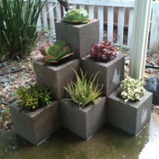 erros comuns ao usar blocos de concreto no jardim