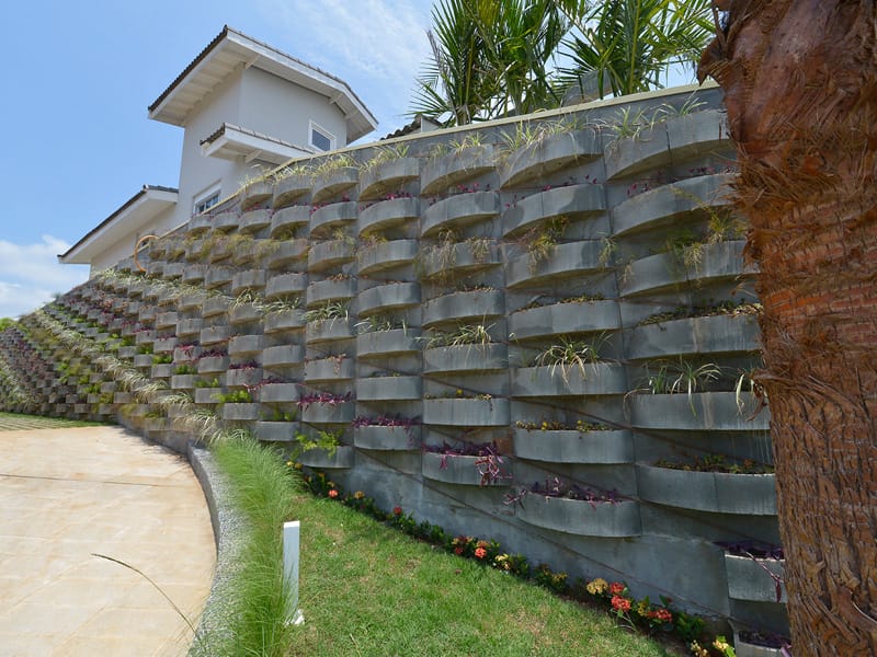 blocos de concreto vs tijolos para jardim qual o melhor