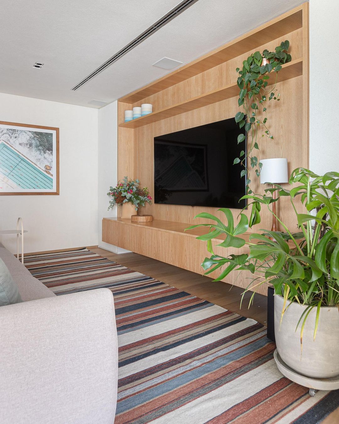 10 ideias painel tv ripado led para sala moderna