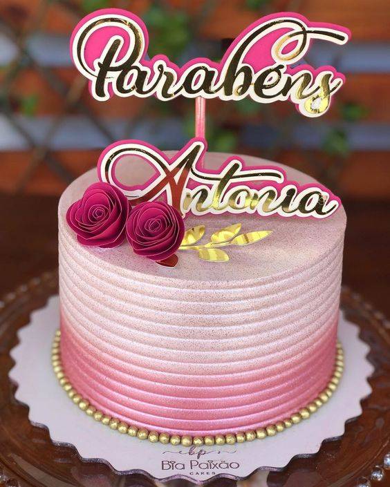 bolo feminino delicado