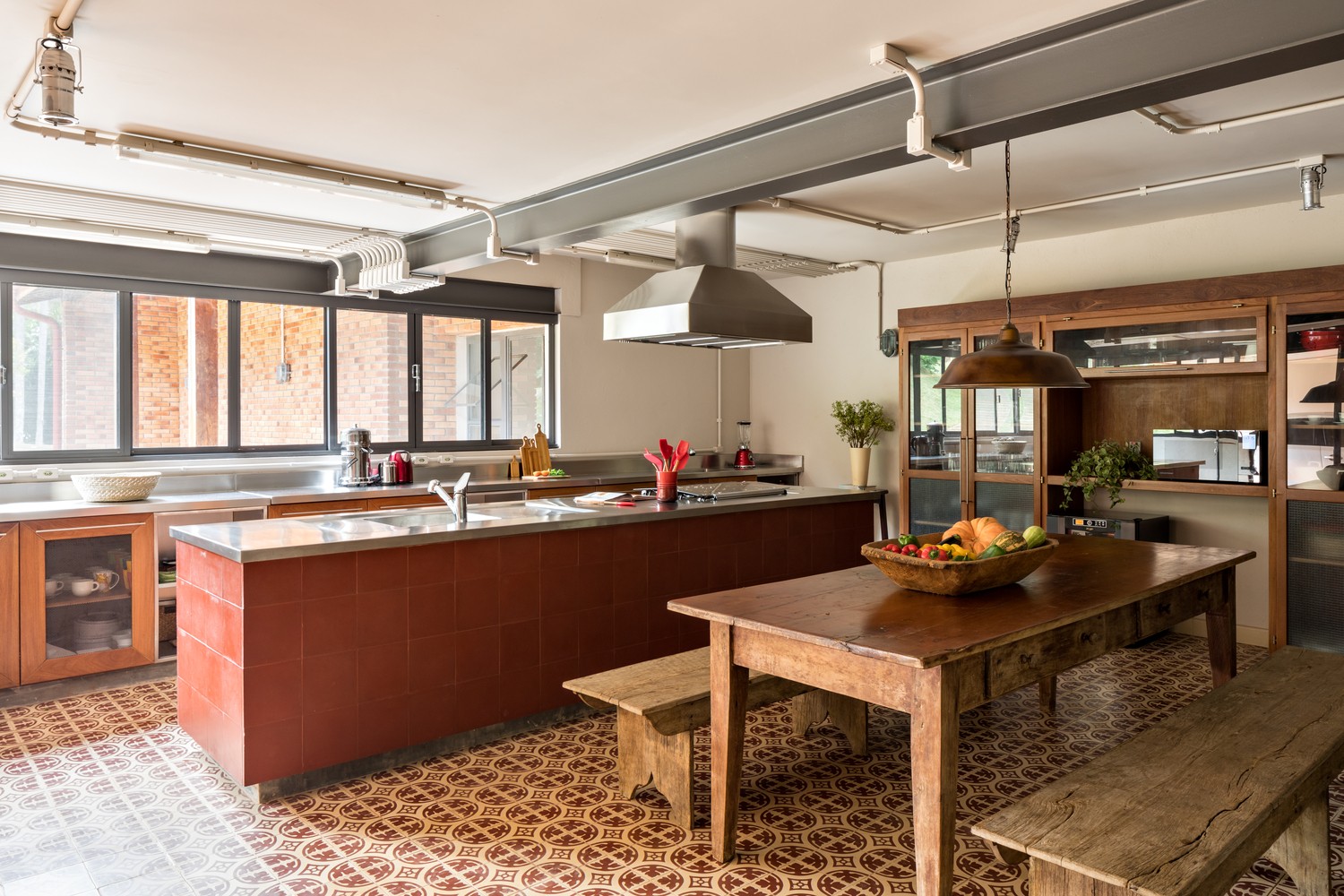 cozinha fazenda vs cozinha rústica