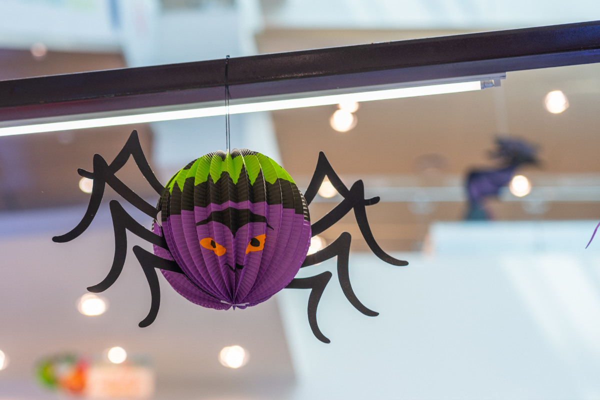 decoracao halloween porta de entrada facil