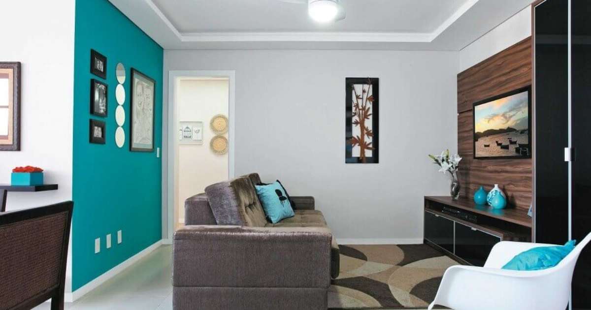 decoracao de sala com cores vibrantes