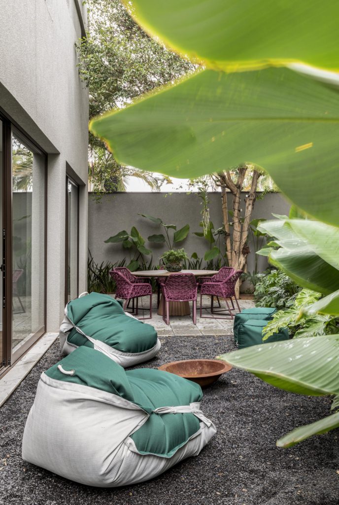 erros ao decorar sala com futon