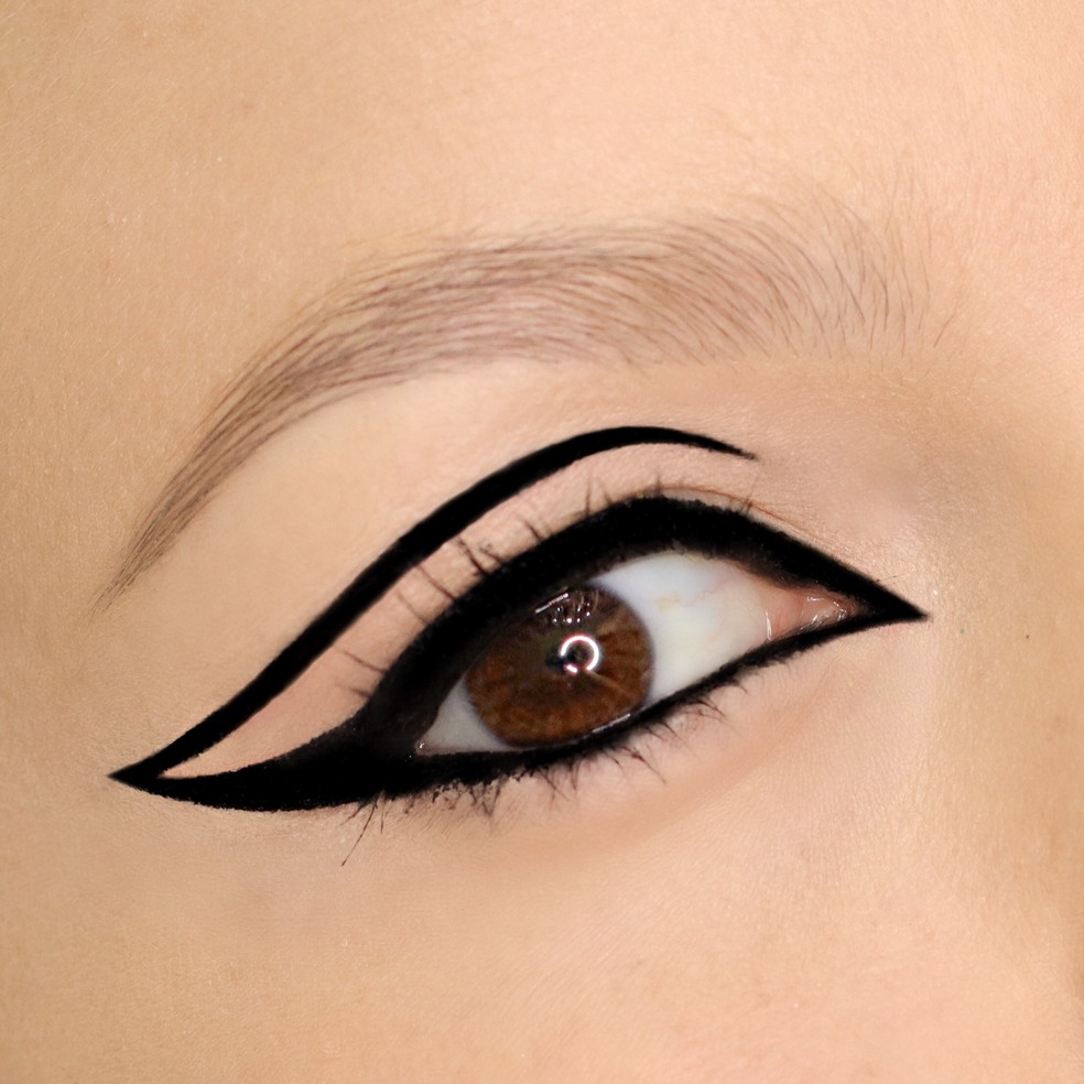 delineador gatinho duplo