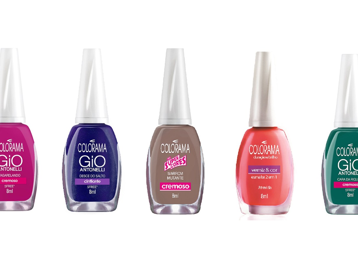 Como escolher o esmalte azul perfeito para cada ocasião