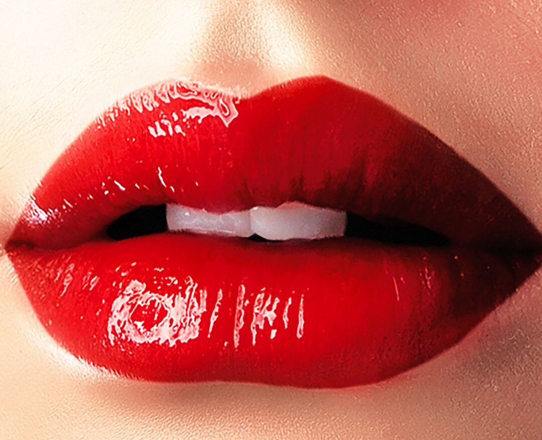 Batom vermelho: Um símbolo de poder através dos séculos