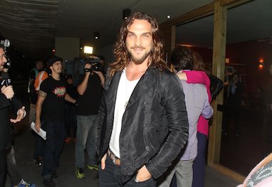 Onde Assistir Alto Astral Online: Guia Completo