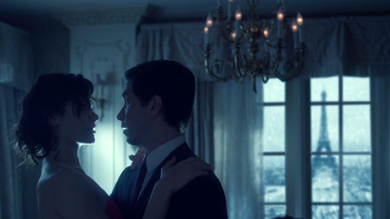 Análise da Carreira de Emmy Rossum: Do Teatro à TV