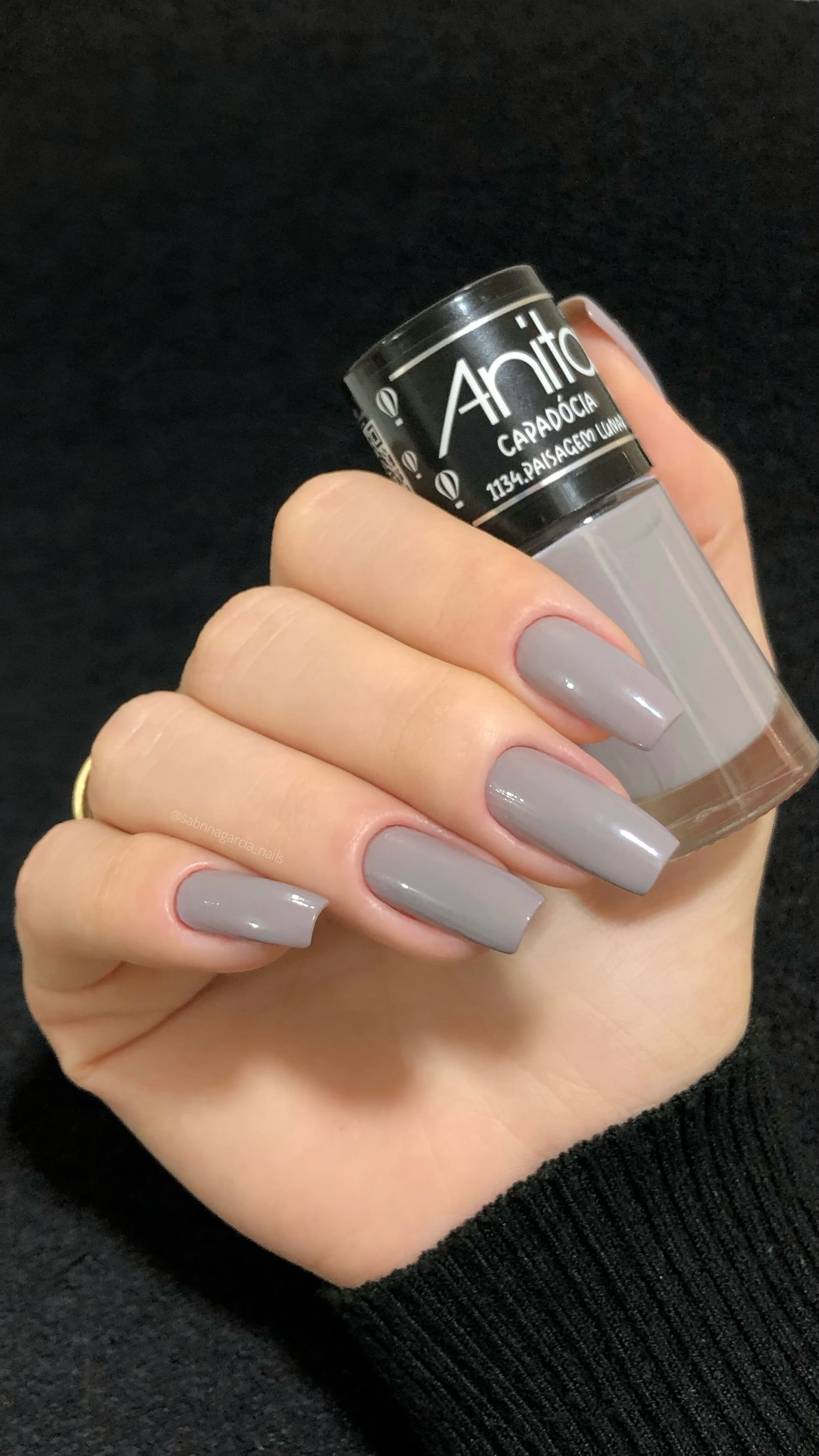 Como escolher o tom de esmalte cinza ideal para cada ocasião