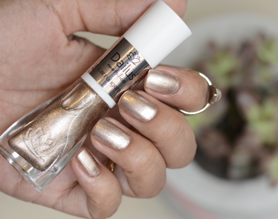 Esmaltes Dourados de Luxo vs. Acessíveis: Qual Escolher?