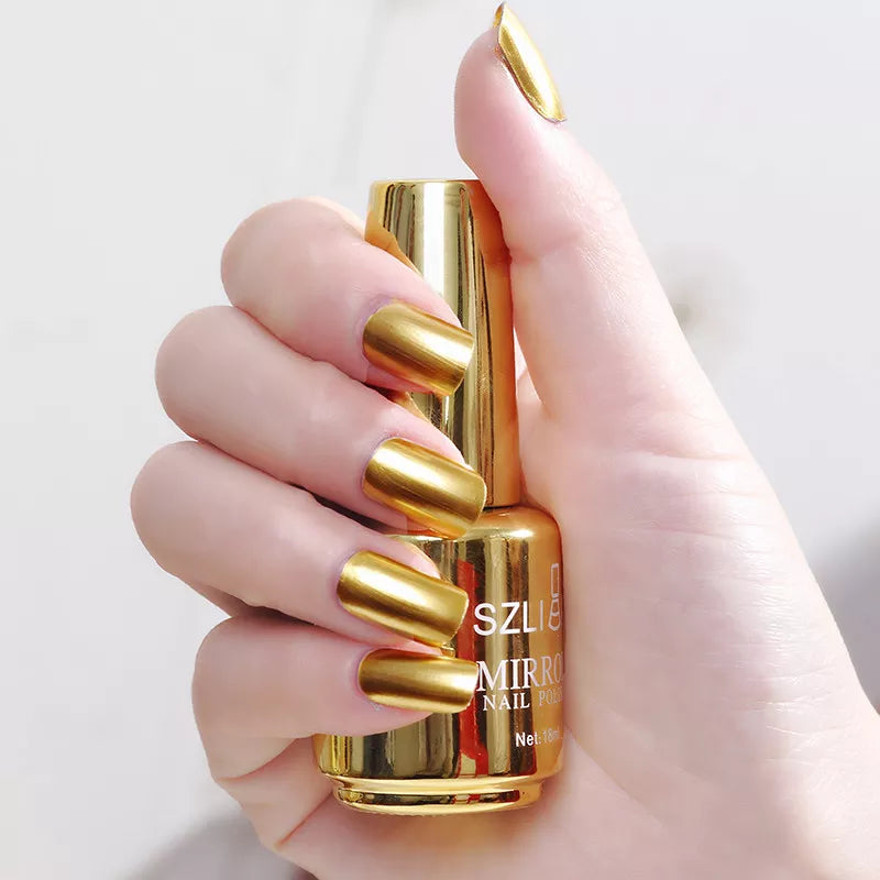 Esmalte Dourado para Unhas Curtas: O Segredo do Alongamento Visual