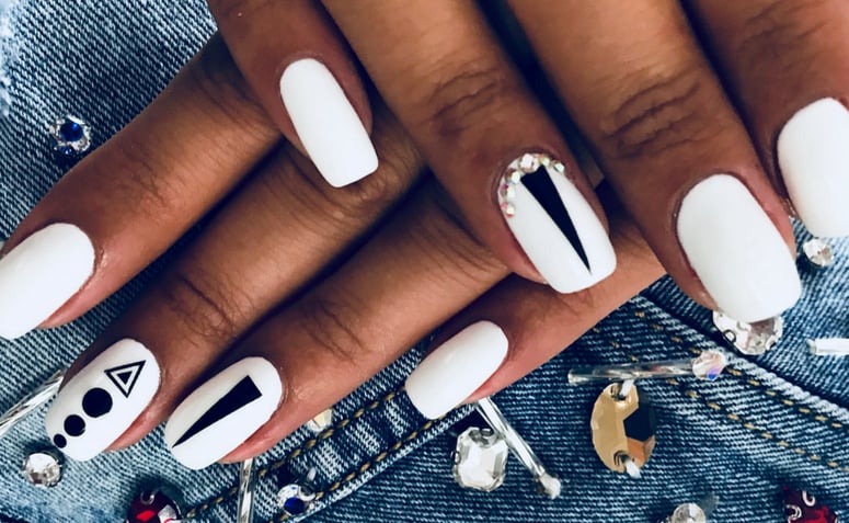 Guia Completo: As Cores de Esmalte que Vão Dominar 2025