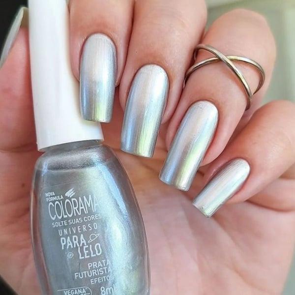 Tendências de Esmaltes Metalizados para 2025 e 2026: Cores e Efeitos