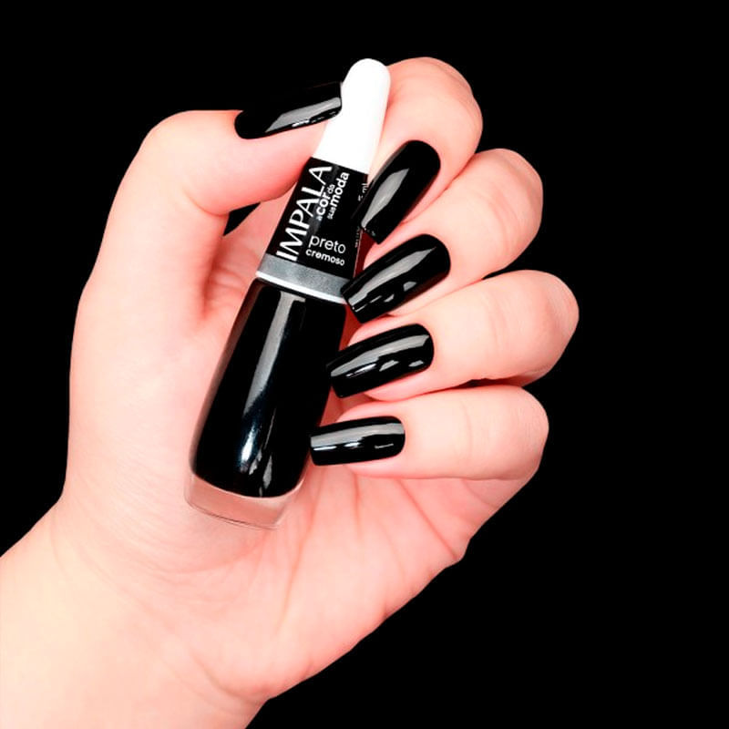 Esmalte preto brilhante