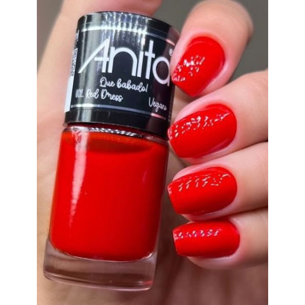 Esmalte vermelho com glitter