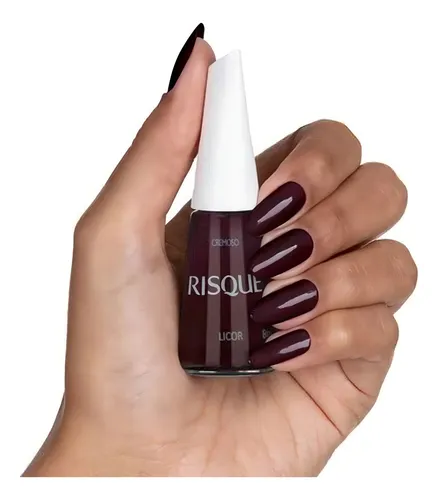 Dicas para Fazer o Esmalte Vinho Durar Mais nas Unhas